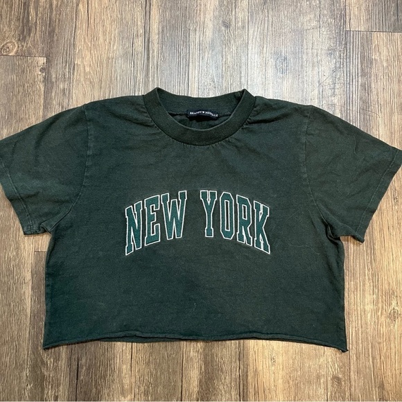 Brandi Melville Dark Green New York Logo Crop Top Short Sleeve Cotton Shirt S - Picture 5 of 9